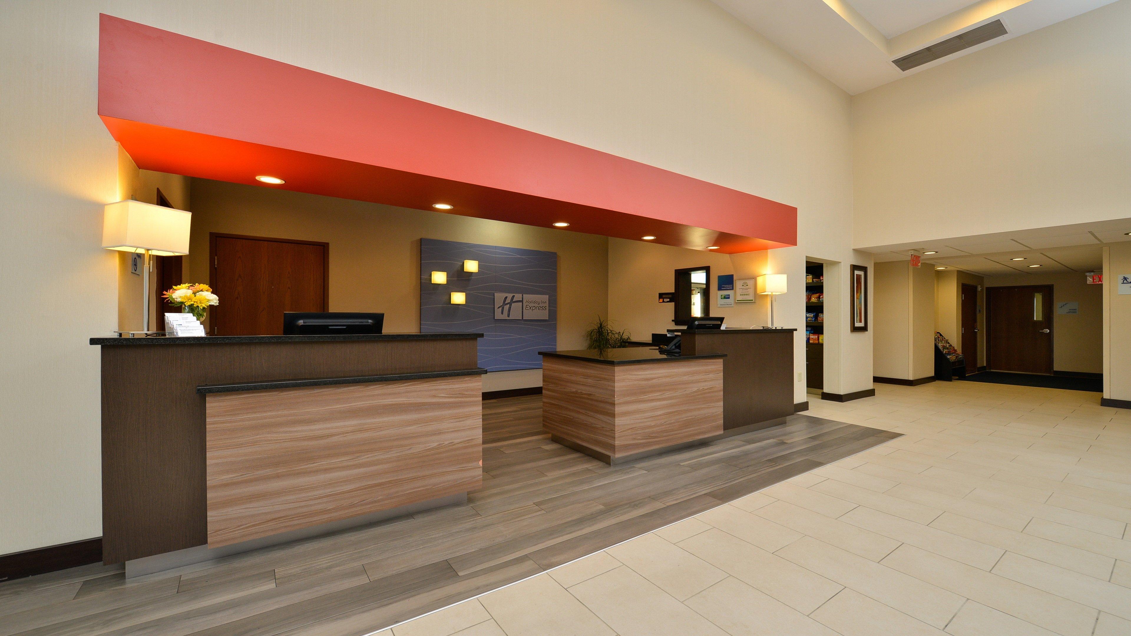 Holiday Inn Express Boston-Milford By Ihg Exterior photo
