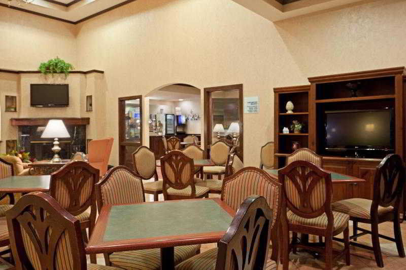 Holiday Inn Express Boston-Milford By Ihg Restaurant photo